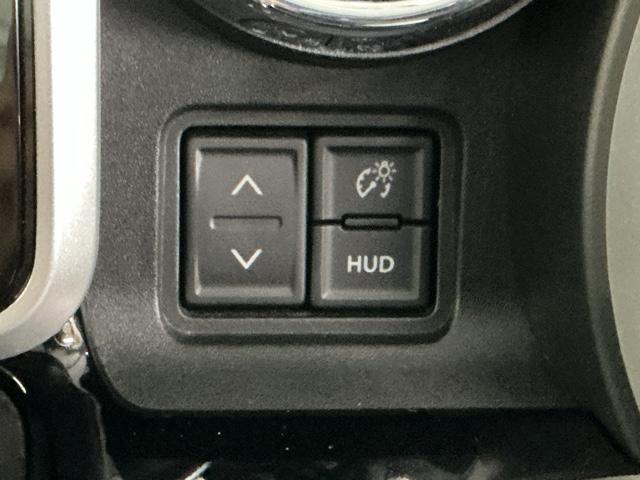 スペーシアカスタム ハイブリッドＸＳ　ドラレコ　ナビ　Ｒカメラ　ブルートゥース　Ｗ電動ドア　クリアランスソナ　スマートキー・プッシュスタート　地デジチューナー　ＤＶＤプレーヤー　ＶＳＡ　シ－トヒ－タ－　助手席エアバッグ　運転席エアバッグ（47枚目）