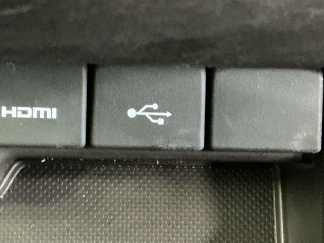 フリード Ｇ・ホンダセンシング　ドラレコ　ナビ　Ｒカメラ　ブルートゥース　スマートキーＰスタート　ＵＳＢ入力　盗難防止システム　横滑防止装置　ＬＥＤランプ　記録簿　リアカメ　クルコン　Ｄレコ　パワーウインド　ウォークスルー　エアコン（20枚目）