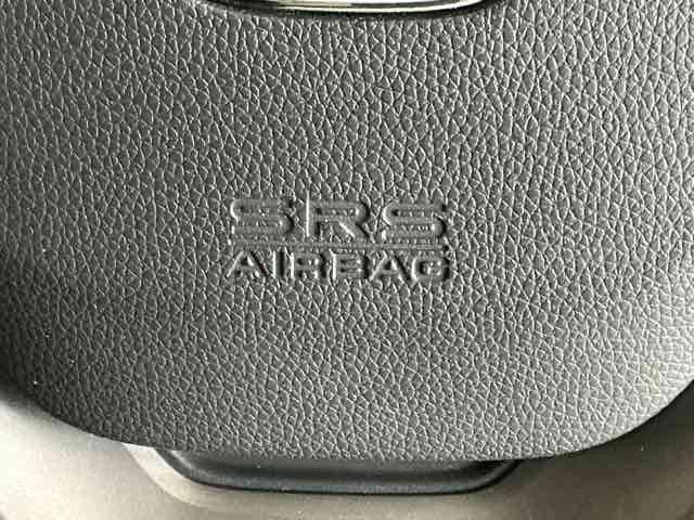 フリード Ｇ・ホンダセンシング　ドラレコ　ナビ　Ｒカメラ　ブルートゥース　スマートキーＰスタート　ＵＳＢ入力　盗難防止システム　横滑防止装置　ＬＥＤランプ　記録簿　リアカメ　クルコン　Ｄレコ　パワーウインド　ウォークスルー　エアコン（54枚目）