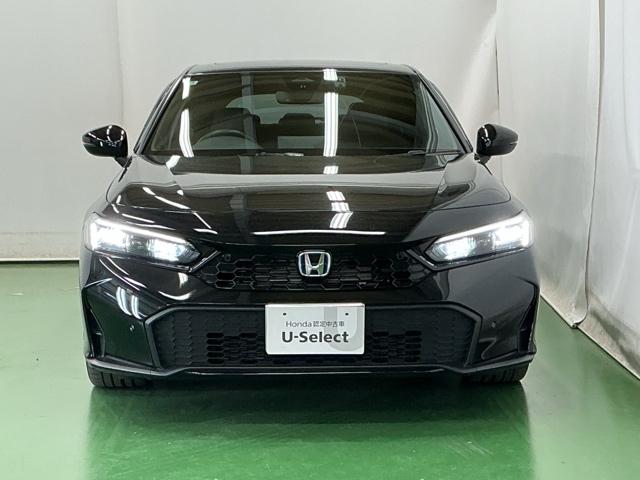 �k�d�c�w�b�h���C�g�𑕔����Ă��܂��B�k�d�c�w�b�h���C�g�͂ƂĂ����邭�A�J�̓����ԑ��s�����S�E���S�ł��B�I�[�g���C�g�R���g���[���t���Ŏ��̖͂��邳�ɉ����Ď����œ_���E�������܂�