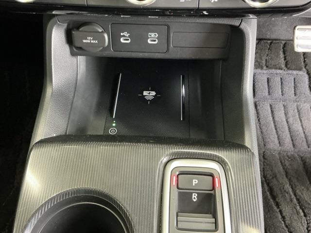 ���C�����X�[�d����Ă܂��I�X�}�[�g�t�H����u�������ŏ[�d�\�B�P�[�u�����Ȃ��ς킵��������܂���B