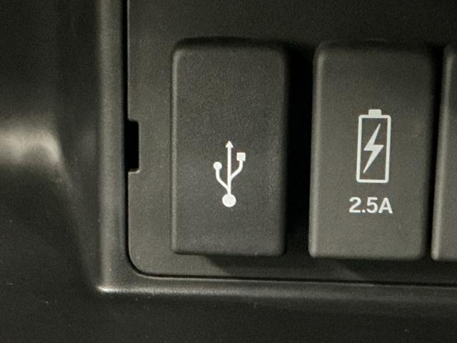 Ｎ－ＢＯＸカスタム Ｌ　ナビ　Ｒカメラ　ブルートゥース　フルセグ　両席エアバック　Ｂモニタ　ブレーキサポート　セキュリティー　ＬＥＤランプ　キーレスエントリー　記録簿　ＳＲＳ　横滑り防止機能　片側電動両側スライドドア　ＰＷ（18枚目）