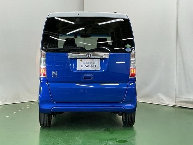 Ｎ－ＢＯＸ ２トーンカラースタイルＧ・Ｌパッケージ　Ｒカメラ　ＣＤ　ＥＴＣ　ワンセグ　アルミホイール　左右エアバック　Ｓキー　横滑り防止装置付　記録簿　パワーウィンドウ　盗難防止装置　パワーステアリング　ＩＳＴＯＰ　ベンチＳ　ＡＢＳ　エアコン（10枚目）