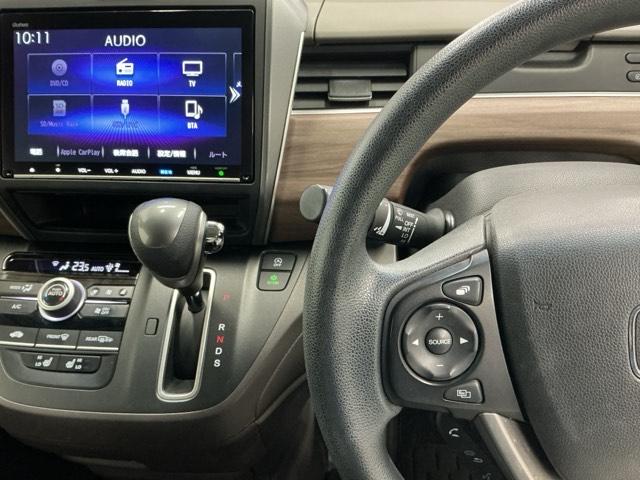 フリード Ｇ・ホンダセンシング　ドラレコ　ナビ　Ｒカメラ　後席モニター　Ｗ電動ドア　キーフリ　スマートキーシステム　イモビ　ＵＳＢポート　カラーバックモニター　横滑防止装置　ＬＥＤランプ　整備点検記録簿　エアコン　クルコン　ＳＲＳ（3枚目）