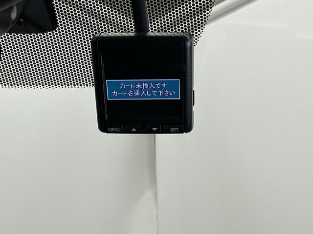 フリード Ｇ・ホンダセンシング　ドラレコ　ナビ　Ｒカメラ　後席モニター　Ｗ電動ドア　キーフリ　スマートキーシステム　イモビ　ＵＳＢポート　カラーバックモニター　横滑防止装置　ＬＥＤランプ　整備点検記録簿　エアコン　クルコン　ＳＲＳ（14枚目）