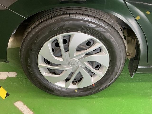 フリード Ｇ・ホンダセンシング　ドラレコ　ナビ　Ｒカメラ　後席モニター　Ｗ電動ドア　キーフリ　スマートキーシステム　イモビ　ＵＳＢポート　カラーバックモニター　横滑防止装置　ＬＥＤランプ　整備点検記録簿　エアコン　クルコン　ＳＲＳ（36枚目）