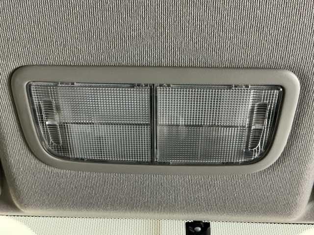 フィット Ｇ　Ｒカメラ　ＣＤ　ＥＴＣ　運転席／助手席エアバッグ　キーレスエントリーキー　ダブルエアバッグ　リアカメラ　メンテナンスノート　盗難防止システム　マニュアルエアコン　パワーステアリング　ＡＢＳ（55枚目）