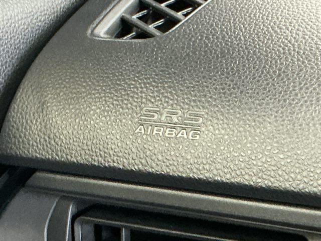 ＷＲ－Ｖ Ｚ＋ブラックスタイル　ドラレコ　ナビ　Ｒカメラ　ブルートゥース　キーフリー　サイドエアバック　フルセグテレビ　横滑り防止機能　バックカメラ　禁煙車　ＵＳＢ　ＬＥＤヘッドライト　オートクルーズコントロール　盗難防止システム（49枚目）