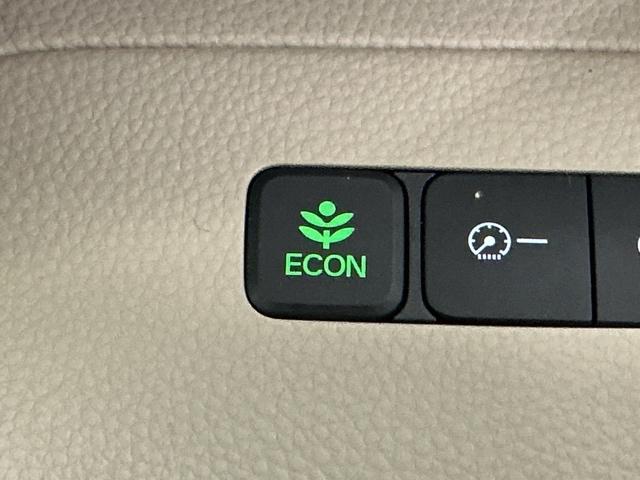Ｎ－ＢＯＸ Ｇ・Ｌホンダセンシング　ナビ　Ｒカメラ　ブルートゥース　フルセグ　自動（被害軽減）ブレーキ　ＡＵＴＯエアコン　ＬＥＤ　ＵＳＢ入力　ＤＶＤ再生　両側スライド片側電動ドア　スマートキー　オートクルーズコントロール　ＥＴＣ　エアＢ（26枚目）