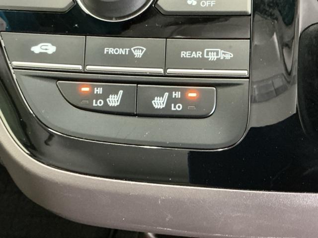 フリードハイブリッド ハイブリッド・Ｇ　ドラレコ　ナビ　Ｒカメラ　ブルートゥース　両側パワスラドア　ＥＴＣ車載器　クルーズコントロール　記録簿　スマートキープッシュスタート　ＡＡＣ　キーレス　ｉ－ＳＴＯＰ　シートヒータ　両席エアバック（16枚目）