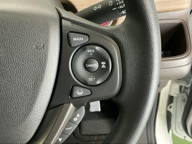 フリードハイブリッド ハイブリッド・Ｇ　ドラレコ　ナビ　Ｒカメラ　ブルートゥース　両側パワスラドア　ＥＴＣ車載器　クルーズコントロール　記録簿　スマートキープッシュスタート　ＡＡＣ　キーレス　ｉ－ＳＴＯＰ　シートヒータ　両席エアバック（53枚目）