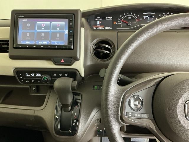 Ｎ－ＢＯＸ Ｇ　アイストップ　踏み間違い防止装置　クリソナ　セキュリティ　Ｂカメ　左右スライドドア　キーフリー　Ｗエアバック　ＬＥＤライト　ベンチシート　クルコン　横滑り防止　ＡＣ　スマートキー　Ａライト　記録簿（6枚目）