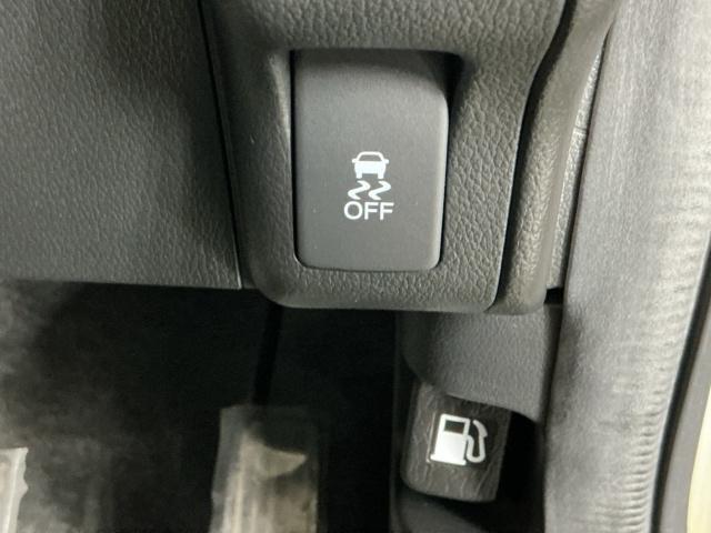 N-BOXカスタム G・ターボLパッケージ Rカメラ ナビ CD DVD ETC ECONモード ターボモデル プッシュスタートスマートキー 横滑り防止 地デジ キーレス AC イモビ オートクルーズ 運転席エアバッグ PW PS Wエアバック(22枚目)