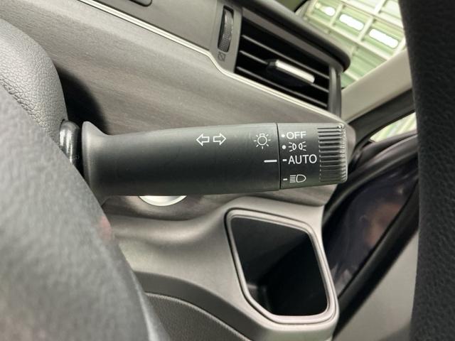 フリードハイブリッド ハイブリッド・Ｇブラックスタイル　ナビ　Ｒカメラ　後席モニター　フルセグ　衝突被害軽減ブレーキ　レーダークルコン　三列シート　レーンキープアシスト　Ｂカメラ　ＵＳＢポート　Ｂｌｕｅｔｏｏｔｈ接続　シートヒーター　ＬＥＤヘッドライト（24枚目）