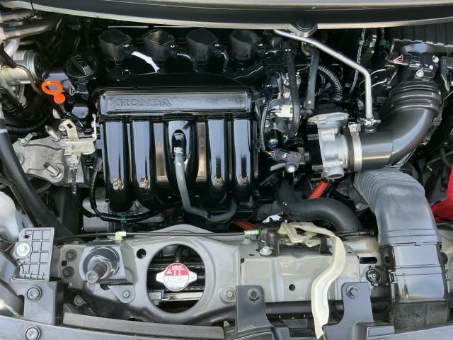 フリードハイブリッド ハイブリッド・Ｇブラックスタイル　ナビ　Ｒカメラ　後席モニター　フルセグ　衝突被害軽減ブレーキ　レーダークルコン　三列シート　レーンキープアシスト　Ｂカメラ　ＵＳＢポート　Ｂｌｕｅｔｏｏｔｈ接続　シートヒーター　ＬＥＤヘッドライト（32枚目）