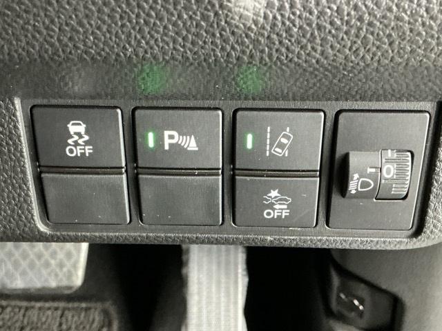 �^�]�Ȃ��瑀�삵�₷���e��X�C�b�`