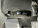 Ｌパッケージ　ナビ　ＤＶＤ　ＣＤ　ワンセグＴＶ　ＥＴＣ　ＬＥＤ　ＥＣＯＮ　オートクルーズコントロール　イモビライザー　１セグＴＶ　ＥＳＣ　ＡＵＴＯエアコン　ＡＢＳ　運転席助手席エアバッグ　運転席エアバック（12枚目）