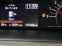 純正アルミホイールです。足元が引き立つので、車全体のイメージがアップしますよ!