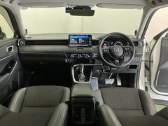 �ɥ饤�С����濴�˼����˼꤬�Ϥ����֤ˣ��ԥ��쥯�ȥ�С��䥨�������͡��������å��ʤɤ����֡��������ͥ��Ƥ��ޤ� 2