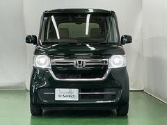 ＬＥＤヘッドライトを装備しています。ＬＥＤヘッドライトはとても明るく、雨の日や夜間走行も安全・安心です。オートライトコントロール付きで周囲の明るさに応じて自動で点灯・消灯します 6