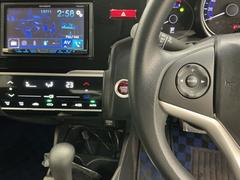 パイオニア製ディスプレイオーディオが装備されています 3