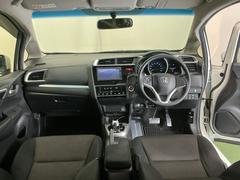 �ɥ饤�С����濴�˼����˼꤬�Ϥ����֤ˣ��ԥ��쥯�ȥ�С��䥨�������͡��������å��ʤɤ����֡��������ͥ��Ƥ��ޤ� 2