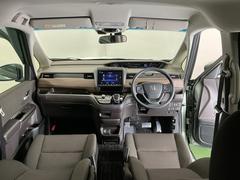 �ɥ饤�С����濴�˼����˼꤬�Ϥ����֤ˣ��ԥ��쥯�ȥ�С��䥨�������͡��������å��ʤɤ����֡��������ͥ��Ƥ��ޤ� 2