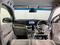 �ɥ饤�С����濴�˼����˼꤬�Ϥ����֤ˣ��ԥ��쥯�ȥ�С��䥨�������͡��������å��ʤɤ����֡��������ͥ��Ƥ��ޤ� 2