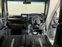 �ɥ饤�С����濴�˼����˼꤬�Ϥ����֤ˣ��ԥ��쥯�ȥ�С��䥨�������͡��������å��ʤɤ����֡��������ͥ��Ƥ��ޤ� 2