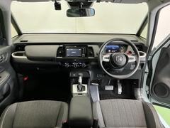 �ɥ饤�С����濴�˼����˼꤬�Ϥ����֤ˣ��ԥ��쥯�ȥ�С��䥨�������͡��������å��ʤɤ����֡��������ͥ��Ƥ��ޤ� 2