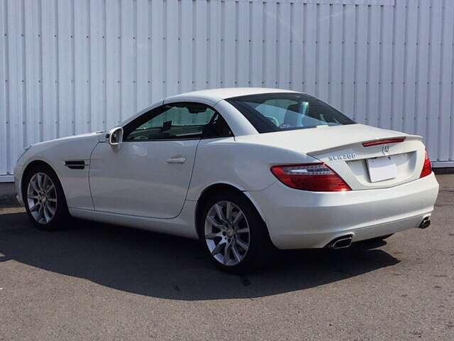 SLK200 ブルーエフィシェンシー 純正メモリーナビ 本革(8枚目)