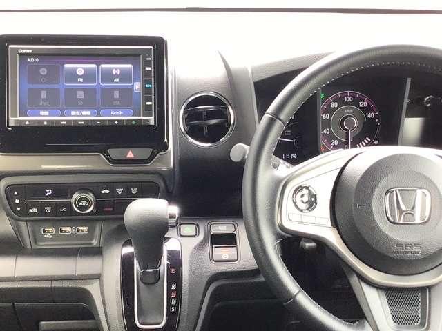 L・ターボホンダセンシング 純正メモリーナビ LEDライト リヤカメラ Bカメ Pセンサー VSA キーレスエントリー ミュージックプレイヤー接続可 アルミ 運転席シートヒーター オートエアコン Iストップ ABS 禁煙車 ナビ(3枚目)