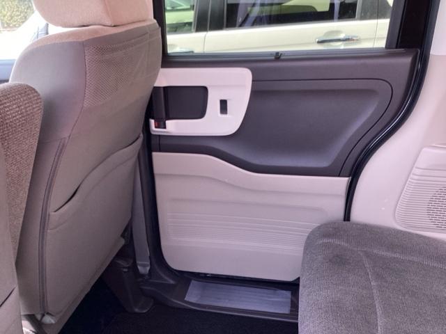 Ｎ－ＢＯＸ Ｇ・Ｌホンダセンシング　純正メモリーナビ　ナビテレビ　キ－フリ－　Ｂカメラ　イモビ　両側スライド片側電動ドア　スマートキー＆プッシュスタート　ＥＴＣ付き　ＬＥＤヘッドライト　オートエアコン　フルセグＴＶ　シートヒーター（32枚目）