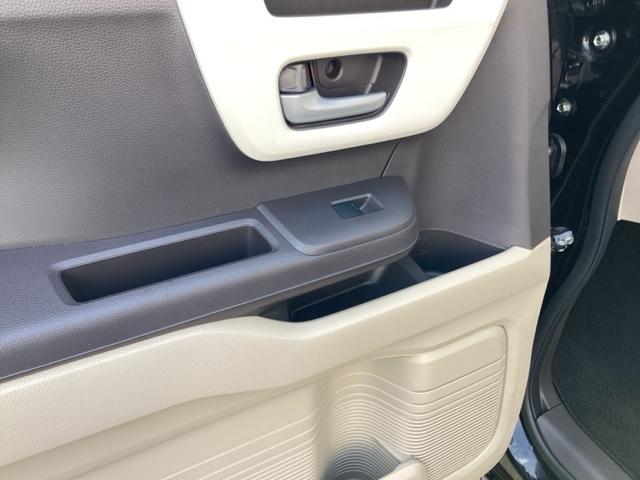Ｎ－ＢＯＸ Ｇ・Ｌホンダセンシング　純正メモリーナビ　ナビテレビ　キ－フリ－　Ｂカメラ　イモビ　両側スライド片側電動ドア　スマートキー＆プッシュスタート　ＥＴＣ付き　ＬＥＤヘッドライト　オートエアコン　フルセグＴＶ　シートヒーター（42枚目）
