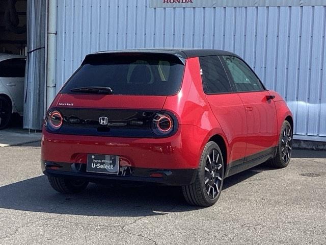 Ｈｏｎｄａ ｅ アドバンス　純正コネクトディスプレイオーディオ　１オーナー　パーキングセンサー　禁煙　リヤカメラ　衝突軽減　ＡＣ　クルコン　イモビ　ＬＥＤライト　ＥＴＣ車載器　シートヒーター　横滑り防止装置　スマートキー　ＵＳＢ（8枚目）