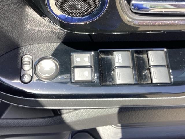 Ｎ－ＢＯＸカスタム Ｇ・Ｌホンダセンシング　純正メモリーナビＬＥＤライト　衝突軽減ブレ－キ　盗難防止装置　ＶＳＡ　シ－トヒ－タ－　フルオートエアコン　パーキングセンサー　スマートキ－　ＬＥＤヘッドライ　ナビＴＶ　Ｂカメラ　フルセグテレビ　ＵＳＢ（31枚目）