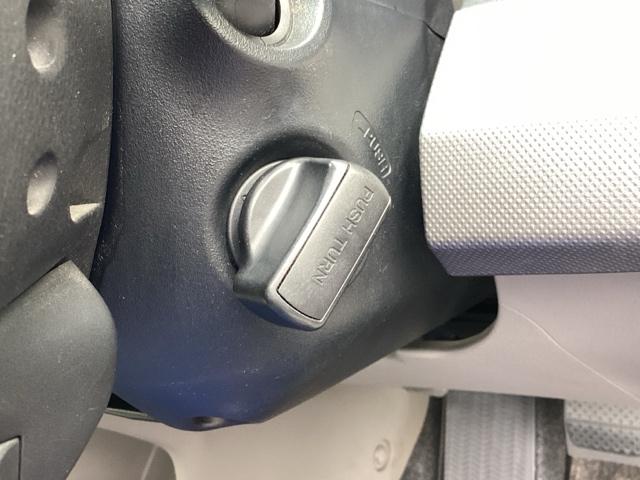 フリードハイブリッド ジャストセレクション　純正ＨＤＤナビＨＩＤライト　セキュリティ　Ｗエアバック　横滑り防止装置付き　バックカメラ付き　ナビＴＶ　スマートキー　両側スライド片側電動　オートクルーズコントロール　キーレスエントリーシステム　ＰＳ（30枚目）