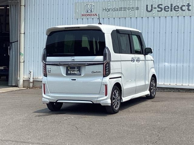 Ｎ－ＢＯＸカスタム Ｌ・スロープ　車いす用アルミスロープ　シートヒータ　福祉車両　クルーズコントロール　衝突軽減Ｂ　ＬＥＤヘッドライト　スマートキー　ＥＴＣ　ＶＳＡ　オートエアコン　キーレス　パーキングセンサー　両側オートスライドドア（8枚目）