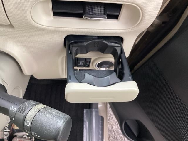 ムーヴキャンバス ＧホワイトアクセントリミテッドＳＡＩＩＩ　全周囲モニター　左右パワースライドドア　ベンチシート　フルセグテレビ　ＥＴＣ車載器　スマートエントリー　セキュリティ　ＬＥＤ　パワステ　キーフリー　ナビＴＶ（27枚目）