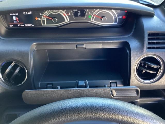 Ｎ－ＢＯＸカスタム ＥＸ　助手席スーパースライドシートプラズマクラスター技術搭載フルオート・エアコンディショナーアレルクリーンプラスシート　ソナー　ＬＥＤヘッド　ＵＳＢ接続　リアカメラ　アイドリングストップ　シートヒーター（41枚目）
