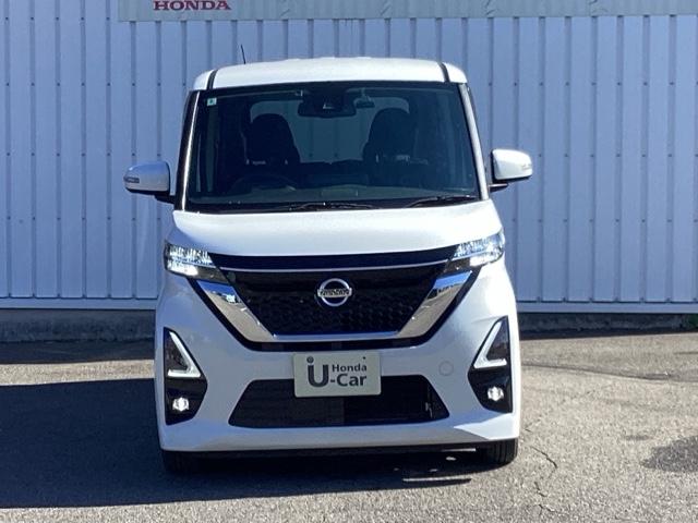 ルークス ハイウェイスターＸ　アイスト　フルセグテレビ　ＵＳＢポート　横滑防止装置　ＤＶＤ再生　コーナーソナー　ＥＴＣ　ＬＥＤ　スマートキー　パワーウィンドウ　ベンチシート　ナビＴＶ　パワステ　オートエアコン（6枚目）