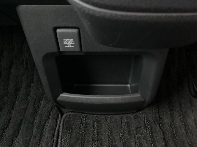 Ｎ－ＷＧＮカスタム Ｌ・ターボホンダセンシング　ＥＴＣ／純正ナビ／バックモニター／ホンダセンシング　盗難警報装置　横滑り防止機能　サイドエアバック　クルーズＣ　クリアランスソナ　ＬＥＤヘッド　シ－トヒ－タ－　リヤカメラ　タ－ボ　整備記録簿　ＡＡＣ（25枚目）