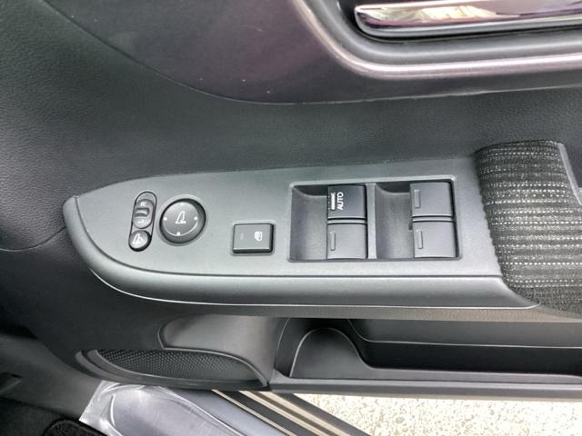 Ｎ－ＷＧＮカスタム Ｌ・ターボホンダセンシング　ＥＴＣ／純正ナビ／バックモニター／ホンダセンシング　盗難警報装置　横滑り防止機能　サイドエアバック　クルーズＣ　クリアランスソナ　ＬＥＤヘッド　シ－トヒ－タ－　リヤカメラ　タ－ボ　整備記録簿　ＡＡＣ（35枚目）