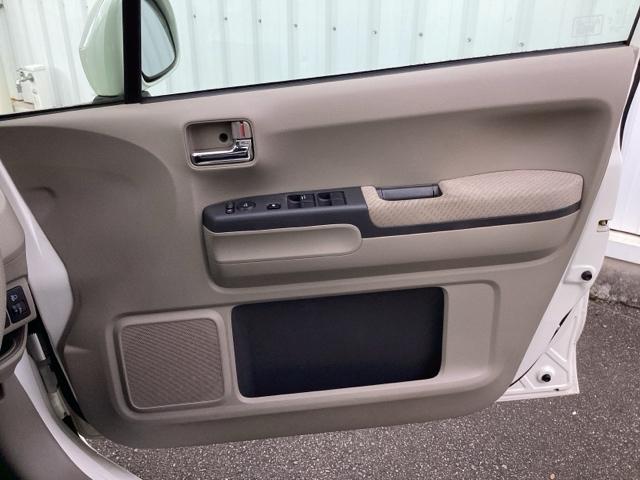 ライフ Ｇスマートプラス　バックカメラ　Ｗエアバック　フルオートエアコン　運転席エアバッグ　ベンチＳ　ＤＶＤ再生　キーレスエントリー　ワンセグＴＶ　パワステ　パワーウィンドウ　ＡＢＳ　ナビＴＶ　インテリキー（36枚目）