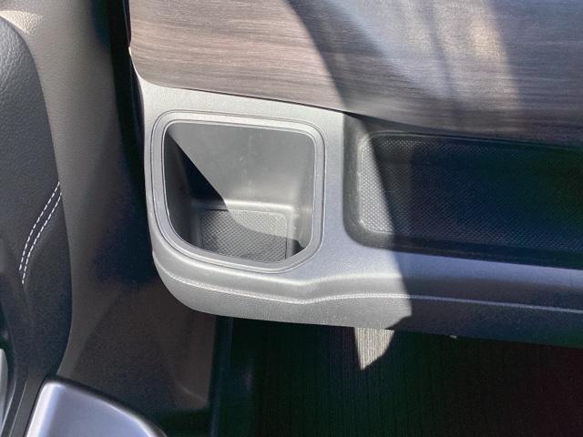 フリード Ｇ・ホンダセンシング　ＬＥＤヘッドライト＋アクティブコーナリングライト　ｉストップ　Ｗエアバッグ　パワーウィンドウ　アクティブクルーズコントロール　スマートキ　カーテンエアバッグ　カラーバックモニター　整備点検記録簿（26枚目）