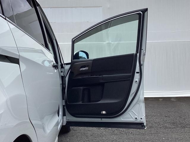 オデッセイハイブリッド e:HEVアブソルート・EX ドラレコ ETC リアカメラ 電動Rゲート LEDライト シ-トヒ-タ- 両側PSD エアロ パワ-シ-ト 整備記録簿 フルセグ アイドルストップ クルーズコントロール DVD再生機能 3列シート(26枚目)