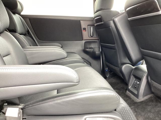 オデッセイハイブリッド e:HEVアブソルート・EX ドラレコ ETC リアカメラ 電動Rゲート LEDライト シ-トヒ-タ- 両側PSD エアロ パワ-シ-ト 整備記録簿 フルセグ アイドルストップ クルーズコントロール DVD再生機能 3列シート(28枚目)