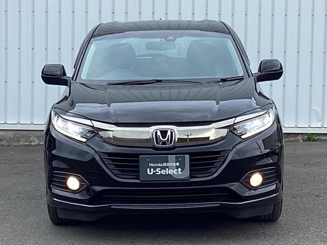 ヴェゼル ハイブリッドＸ・ホンダセンシング　地デジ　Ａクルーズ　Ｂモニ　スマキー　オートエアコン　ＶＳＡ　ＬＥＤヘッドライト　ＥＴＣ車載器　カーテンエアバッグ　ＡＢＳ　パワーウィンドウ　ＵＳＢ　Ｗエアバッグ（6枚目）