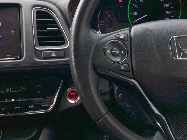ヴェゼル ハイブリッドＸ・ホンダセンシング　地デジ　Ａクルーズ　Ｂモニ　スマキー　オートエアコン　ＶＳＡ　ＬＥＤヘッドライト　ＥＴＣ車載器　カーテンエアバッグ　ＡＢＳ　パワーウィンドウ　ＵＳＢ　Ｗエアバッグ（26枚目）