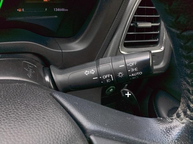 ヴェゼル ハイブリッドＸ・ホンダセンシング　地デジ　Ａクルーズ　Ｂモニ　スマキー　オートエアコン　ＶＳＡ　ＬＥＤヘッドライト　ＥＴＣ車載器　カーテンエアバッグ　ＡＢＳ　パワーウィンドウ　ＵＳＢ　Ｗエアバッグ（28枚目）